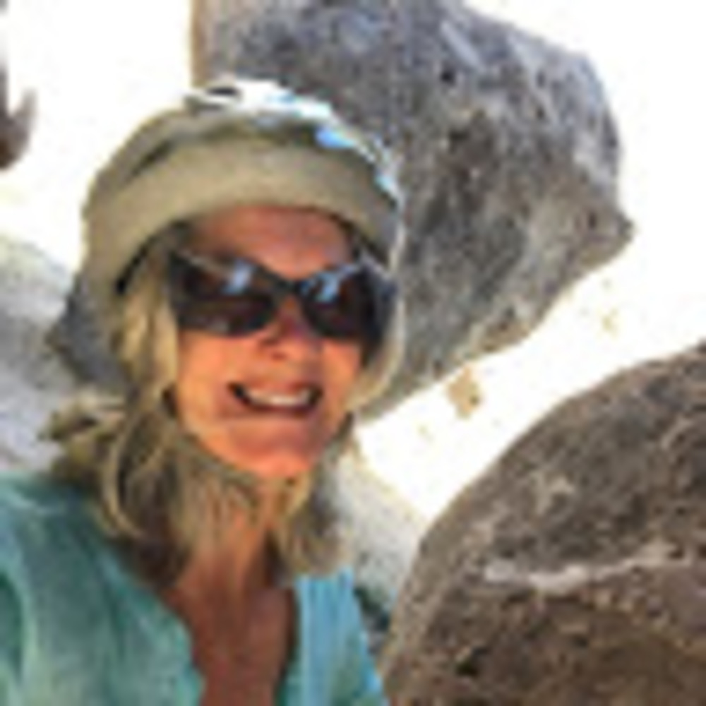 Meet your Posher, Julie